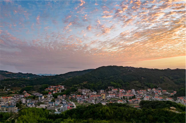 厦门同安军营村旅游服务中心，军营村团建党建服务中心，军营村高山迎旅游服务平台